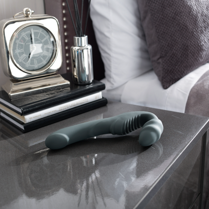 Vibrating Strapless Strap-On